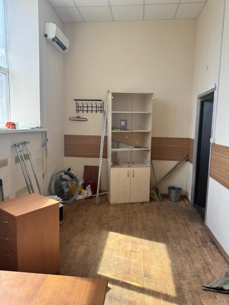 Офис 14,6 м2, цена 23 360 рублей в месяц