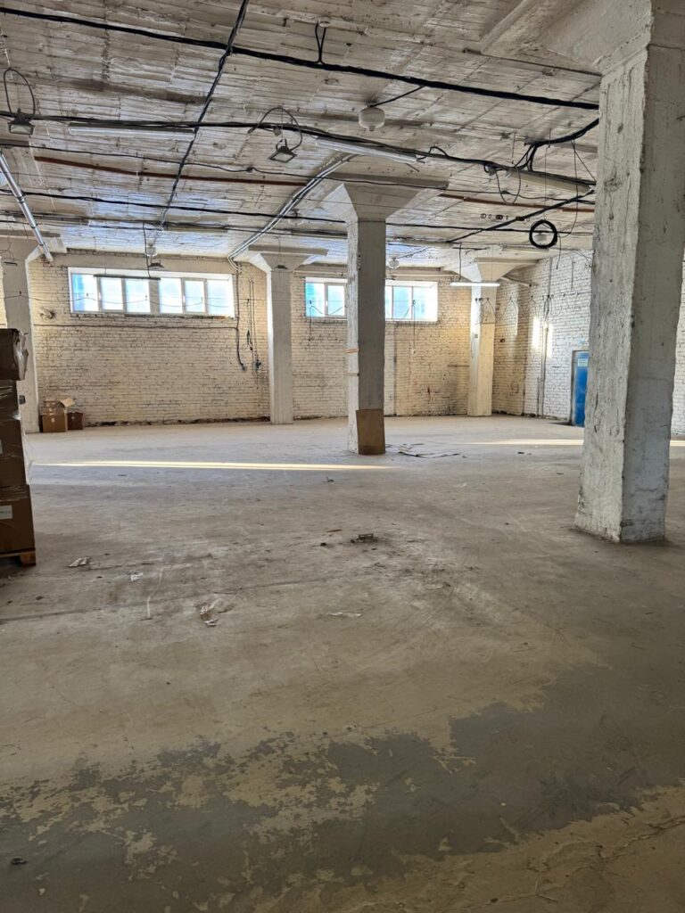 Склад 1003 м2, цена 902 700 рублей в месяц