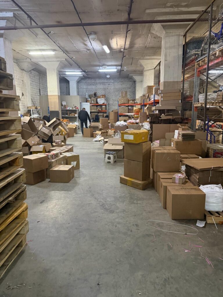 Склад 163.7 м2, цена 163 700 рублей в месяц