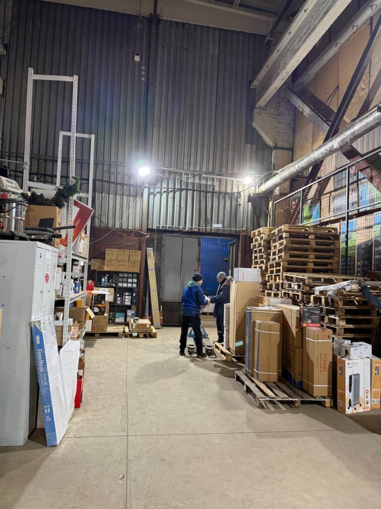 Склад 1000 м2, цена 1 200 000 рублей в месяц