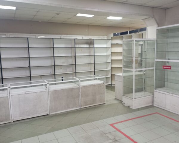 Торговое помещение 50  м2, цена 135 000 рублей в месяц
